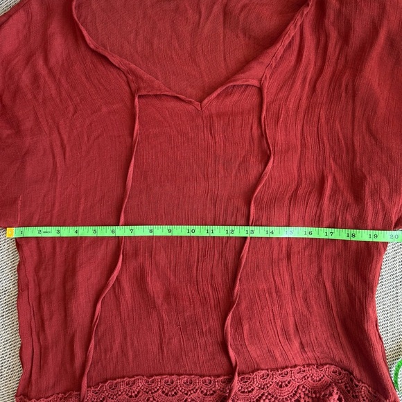 Bobeau Red Blouse with Lace Hem - Picture 7 of 8